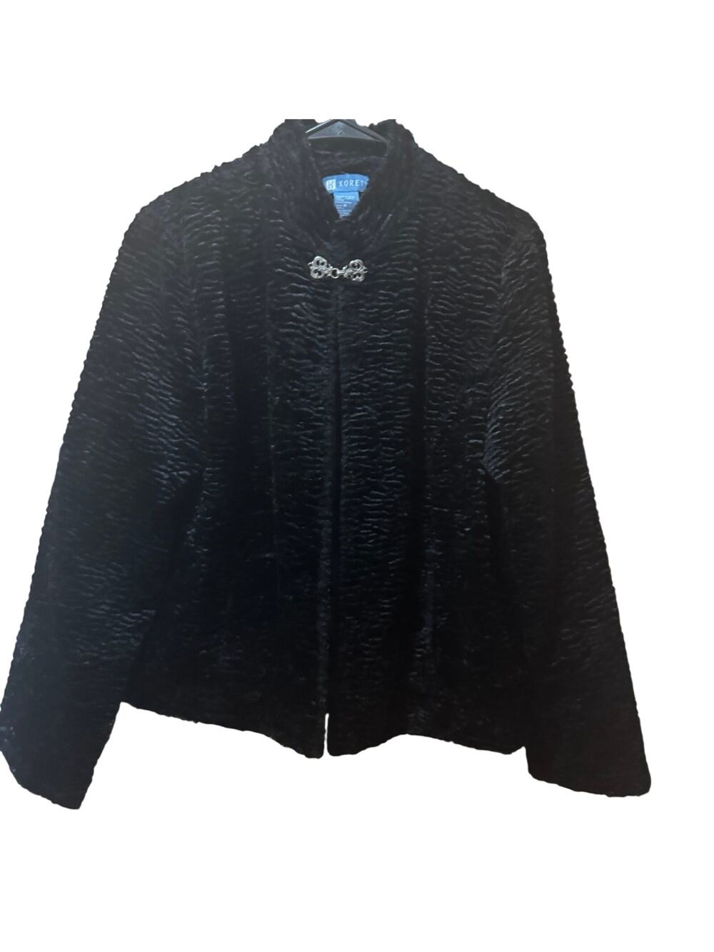 Koret one clasp jacket size M
